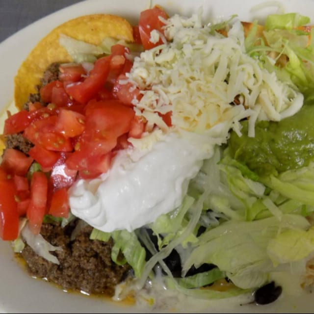 Nachos Supreme.